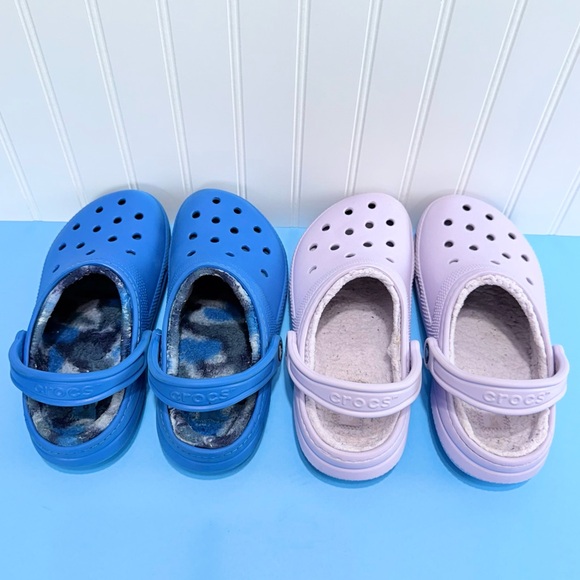 2 Pairs Crocs Classic Lined Women Clogs Size 7 - Picture 4 of 16